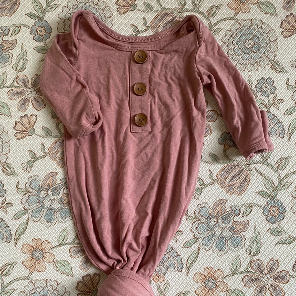 NB Caden Lane gown